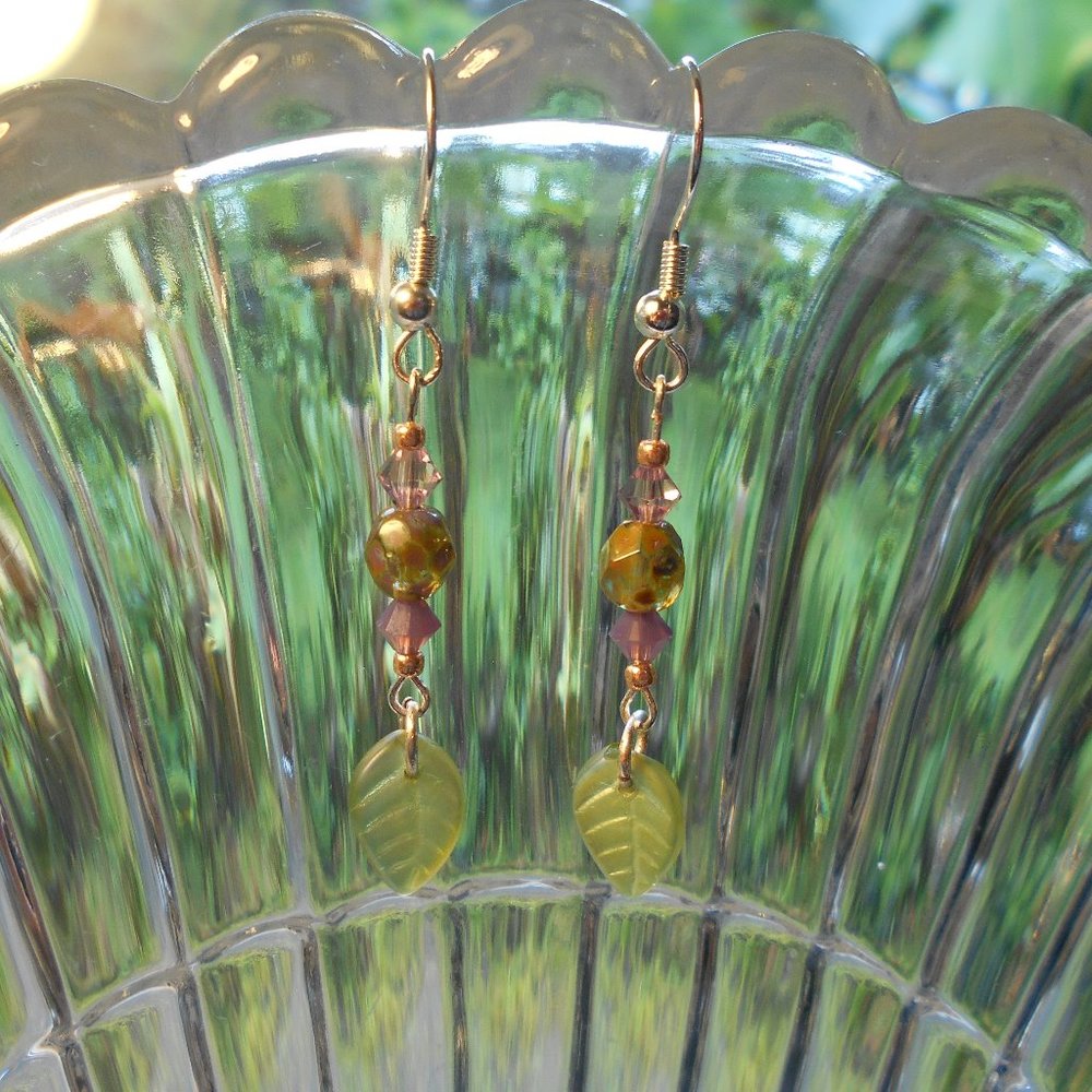 earrings glass beaded
